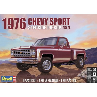 Revell Plastic Model Kit-76 Chevy Sport Stepside Pickup 4X4