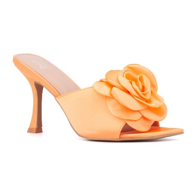 New York & Company Women's Gardenia Heel Slide