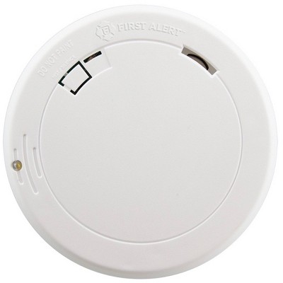 First Alert PR710E Slim Smoke Detector with Photoelectric Sensor and LED Escape Light