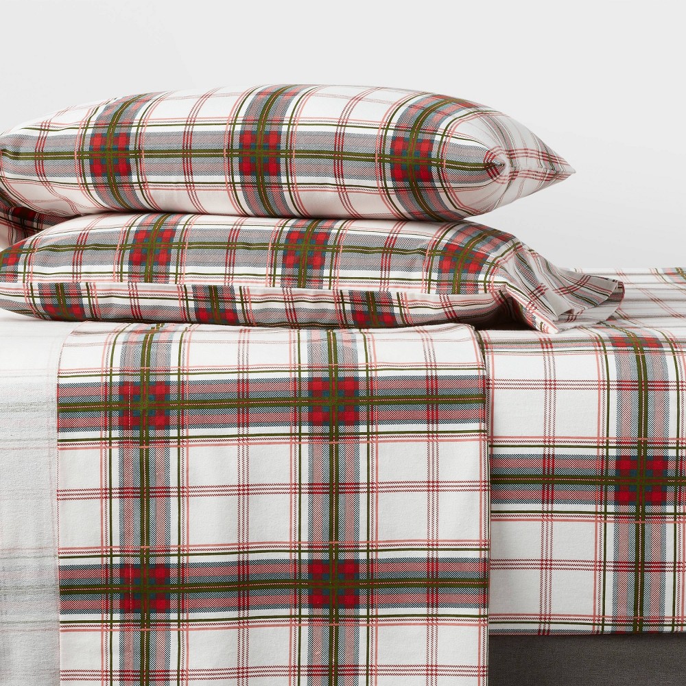 Full Holiday Flannel Sheet Set Plaid Print - Threshold™