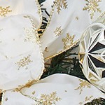 white bow garland