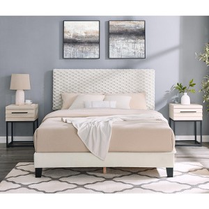 Roundhill Furniture Findlay 3-Piece Bedroom Set, Plush 3D Upholstered Bed with Two Nightstands - 1 of 4