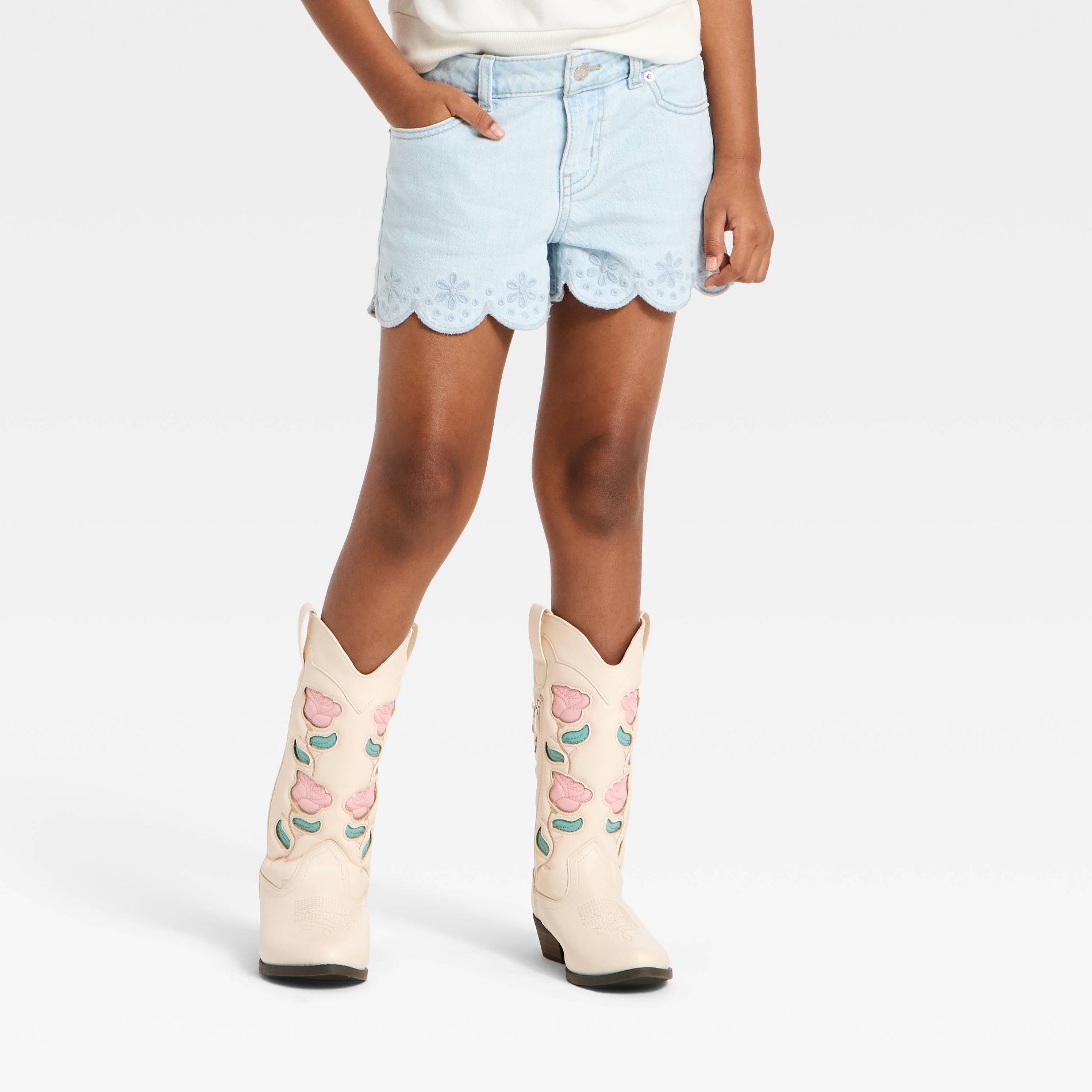 Girls' Mid-Rise Scallop-Hem Embroidered Jean Shorts - Cat & Jack™ Light Wash