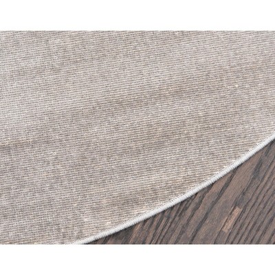 Williamsburg Easy Care Round Gray Synthetic Rug 5'