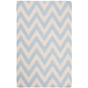Dhurries DHU557 Hand Woven Flat Weave Indoor Rugs - Safavieh - 1 of 4
