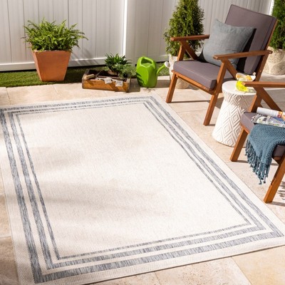 Ivory and Blue Hand-knotted Rectangular Area Rug 7'10" x 10'