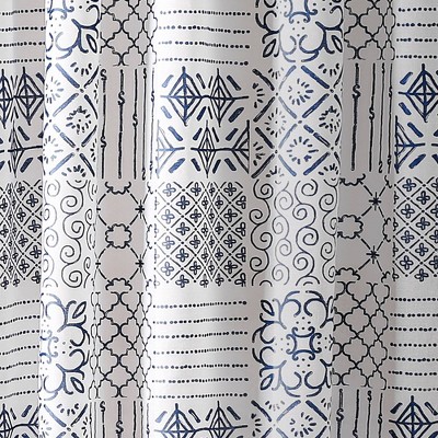Blue and White Geometric Patchwork Fabric Shower Curtain with Liner