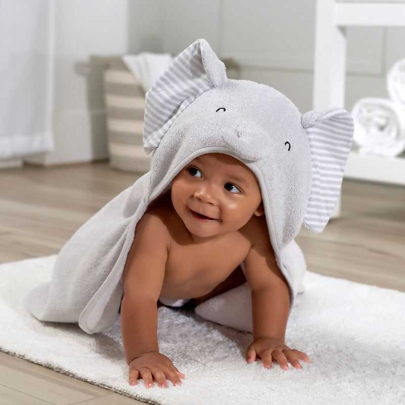 Gerber Baby Hooded Bath Towel & Washcloths, One Size Fits Most, 4-Piece, 3 of 10
