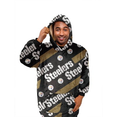 NFL Pittsburgh Steelers Repeat Logo with Faux Shearling Bloncho Blanket