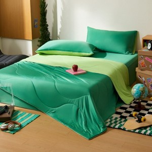 APSMILE Cooling Silk Blend Filling Comforter Breathable Lightweight and Smooth Blanket for Hot Sleepers - 1 of 4