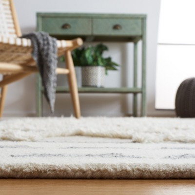 Luxurious Casablanca Square Gray Wool 6' Shag Area Rug