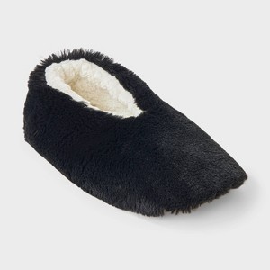Women's Plush Faux Fur Cozy Slipper Socks with Slip Resistant Soles - Auden™ - 1 of 4