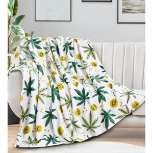 Home Mart Goods White Green Smiling Face Soft Plush Fleece Cozy Throw Blanket - 50" x 70" - 1 of 4