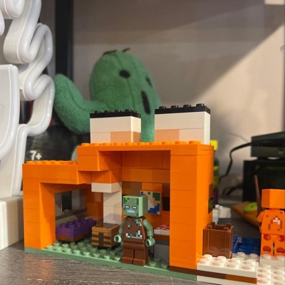 LEGO Minecraft The Fox Lodge House 21178 Animal Toys with Drowned Zombie  Figure, Birthday Gift for Grandchildren, Kids, Boys and Girls Ages 8 and Up