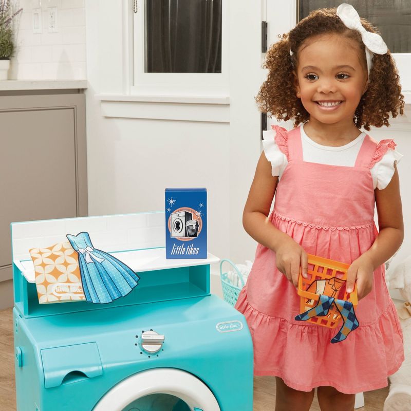 Little Tikes Retro &#8216;50s Inspired Washer Dryer Realistic Pretend Play Laundry Washing Machine Appliance, 5 of 9