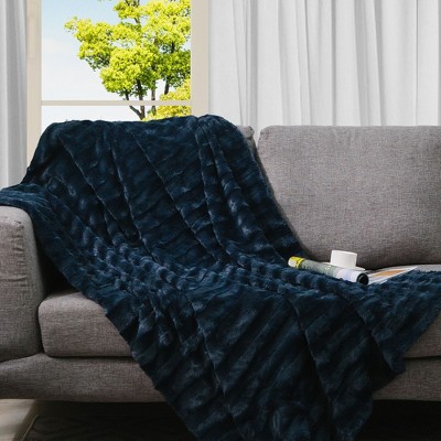 Cheer Collection Ultra Soft Faux Fur Throw Blanket - Blue (88