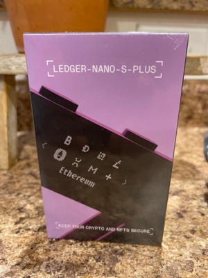 Ledger Nano S Plus Crypto Hardware Wallet, Retro Gaming - Worldshop