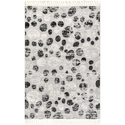 Nuloom Carli Modern Pebble Tasseled Indoor Area Rug