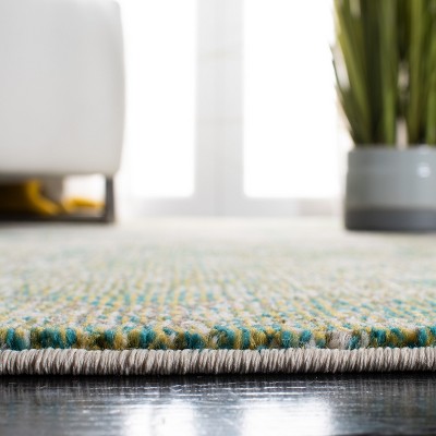 Madison MAD499 Power Loomed Indoor Area Rug - Green/Ivory - 4'x6' - Safavieh