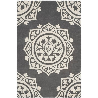 Bella BEL136 Hand Tufted Rug - Safavieh