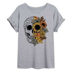 Women's - Instant Message - Skull with Fall Flowers Oversized Graphic T-Shirt - 1 of 4