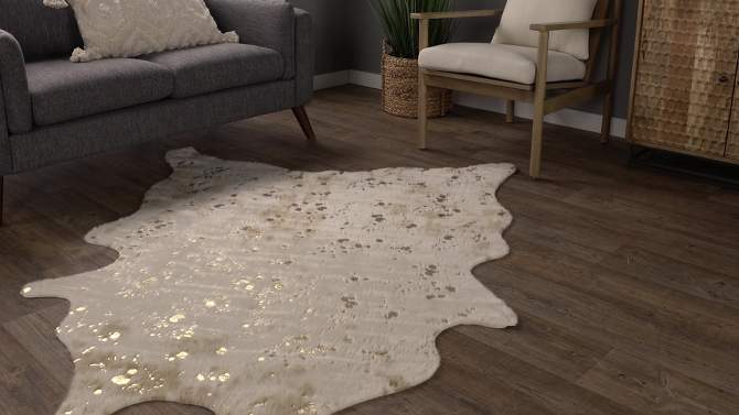 nuLOOM Iraida Contemporary Faux Cowhide Area Rug, 2 of 14, play video