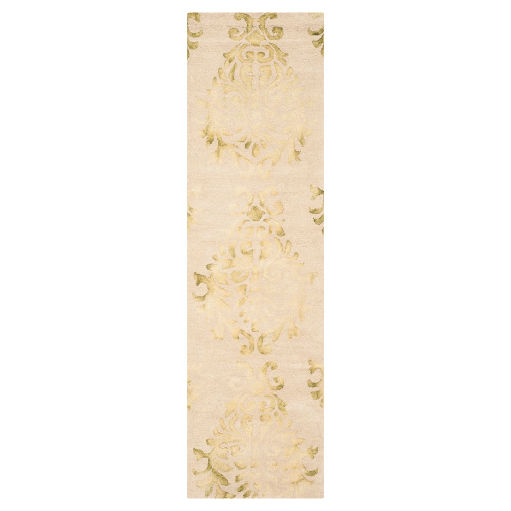 Garr Area Rug - Beige/Green (2'3inx6') - Safavieh