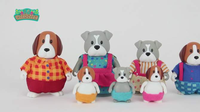 Li&#39;l Woodzeez Digglesby Dog Family Small Figurine Set, 2 of 5, play video