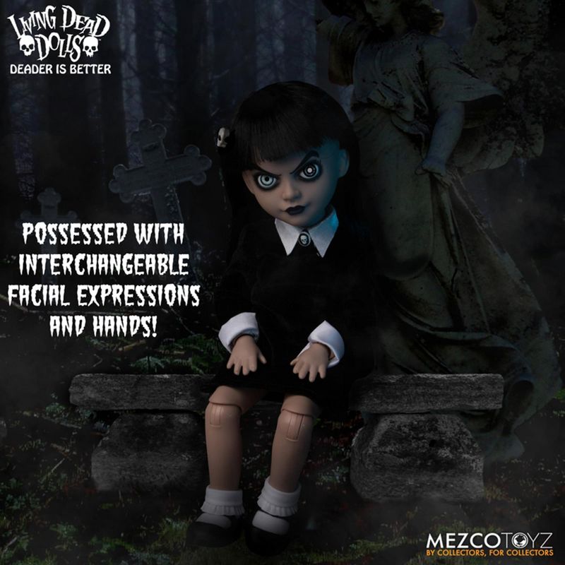 Mezco Toyz Return of the Living Dead Dolls | Sadie, 2 of 10