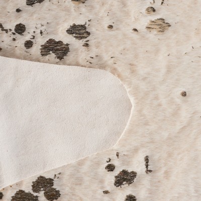 Beige and Gold Faux Cowhide 6' x 8' Area Rug