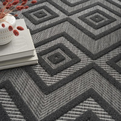 Charcoal Black Diamond Flat Woven 4' x 6' Rug