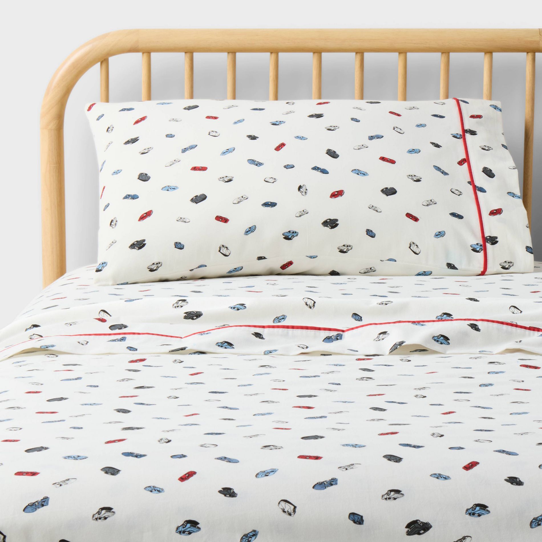 Hot Wheels Classic Car Kids' Cotton Sheet Set Cream - Hot Wheels by Pillowfort™