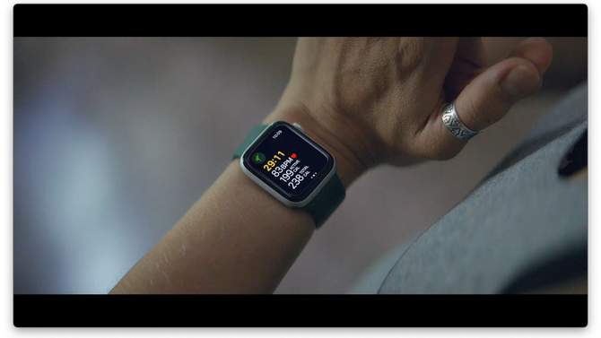Apple Watch SE (GPS) (1st generation) Aluminum Case, 2 of 13, play video