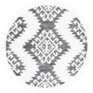 Moroccan Tassel Shag MTS652 Power Loomed Indoor Rugs - Safavieh - 1 of 4