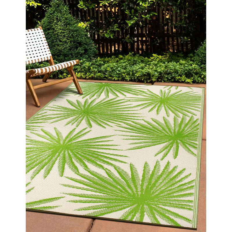 World Rug Gallery Floral Tropical Reversible Recycled Plastic Outdoor Rugs, 2 of 12