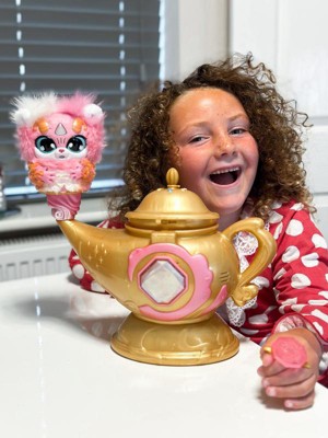 Magic Mixies Magic Genie Lamp with Interactive 8 Pink Plush Toy and 60+  Sounds & Reactions. Unlock a Magic Ring and Reveal a Pink Genie from The  Real