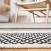 Kilim KLM701 Hand Woven Area Rug  - Safavieh - 4 of 4