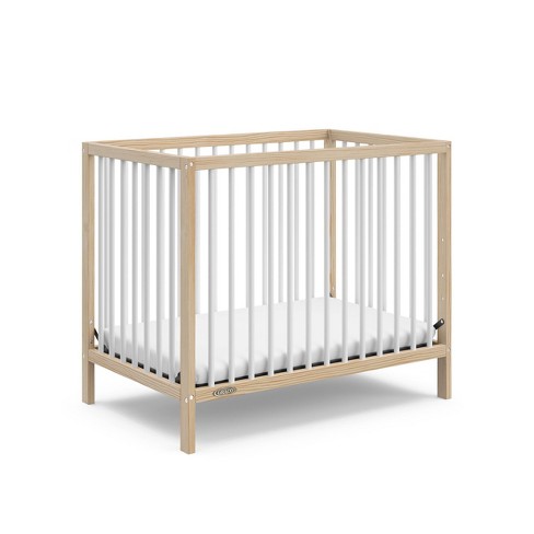 Delicate Wooden Style Baby Bed Baby Cot Design /Simple and Elegant