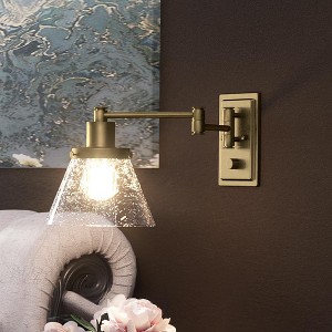 Urban Ambiance Luxury Traditional Wall Light,  9.625"H x 8"W,  Olde Brass Finish, UHP3302 - 1 of 4