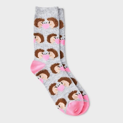 Women's Hedgehogs Valentine's Day Crew Socks - Gray/Light Pink 4-10