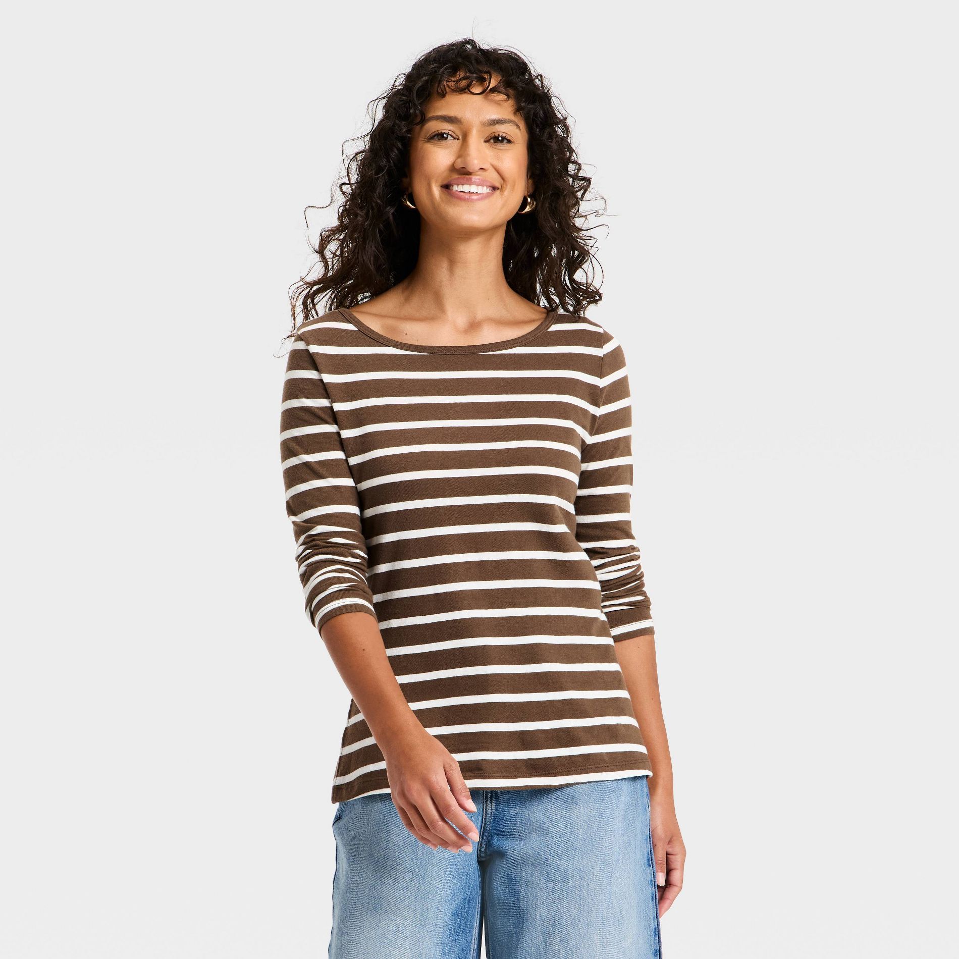 Women's Long Sleeve T-Shirt - Universal Thread™
