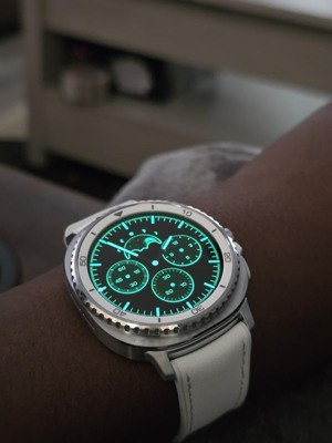 Samsung Galaxy Watch8 Classic 46mm BT Smartwatch - Black : Target