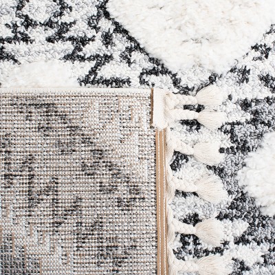 Ivory Diamond Braided Edge Shag Rug 4' x 6' - Handmade Synthetic