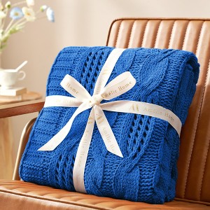 Amelie Home Cable Knitted Throw Blanket for Couch, Chenille Chunky Knit Throw Blanket 50*60 inches - 1 of 4