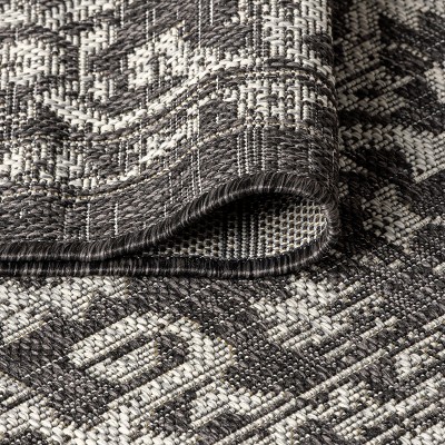 Malta Black and Gray Synthetic Medallion 4 x 6 Area Rug