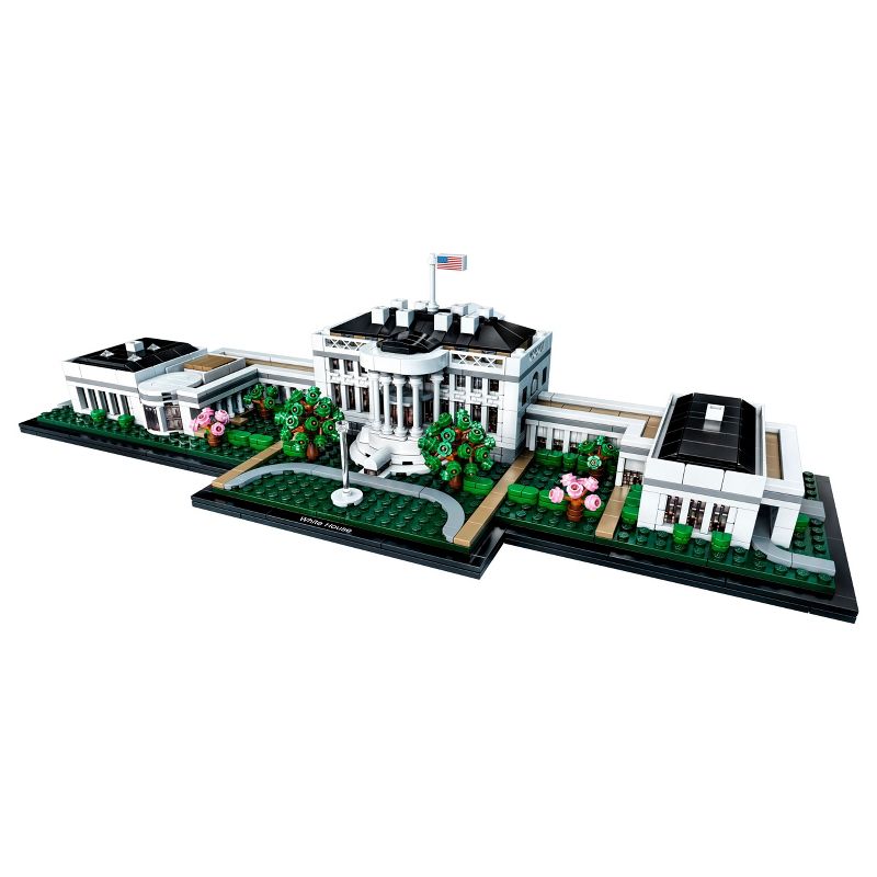 LEGO Architecture The White House Display Model Set 21054, 3 of 13