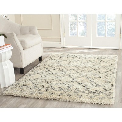 Ivory and Grey Hand-Tufted Wool Shag Rug 4' x 6'
