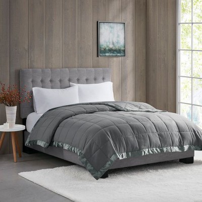 MAXZZZ Lightweight Down Alternative Blanket with Satin Trim