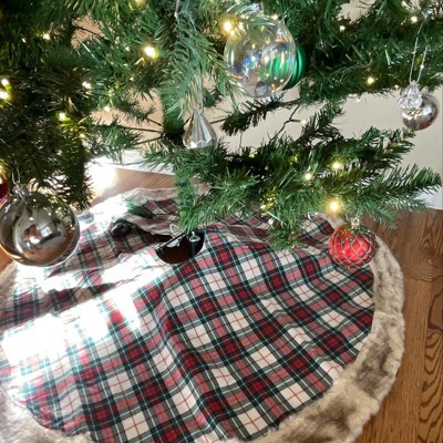 Plaid christmas hotsell tree skirt target