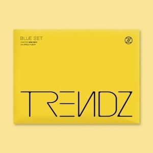 Trendz - Blue Set Chapter. New Dayz - incl. 56pg Photobook, Postcard, 2 Photocards, Group Unit Photocard, Bookmark, Photo Film + Photo (CD) - 1 of 1